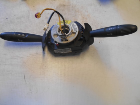 Comutador Luzes Piscas Escovas Ford Ka 2008 CLPE601